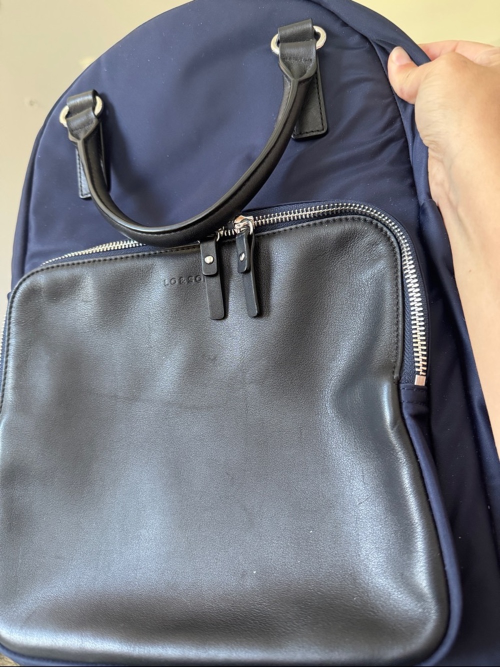 Lightweight Travel Backpack - Picture 4 of 5